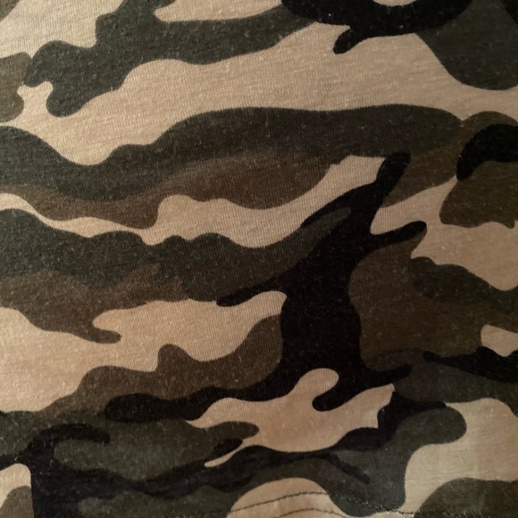 Women’s Army Camouflage Long Sleeve Top Size Small - Picture 5 of 6